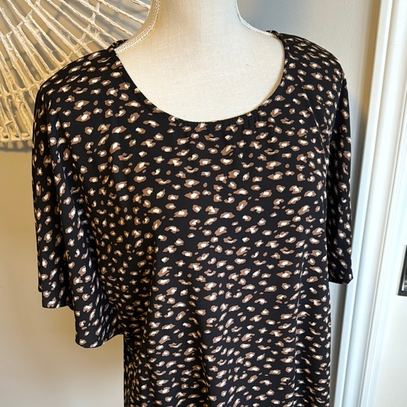 Maurices Animal Print Blouse with Scoop Neck and Flutter Sleeves - Picture 5 of 9